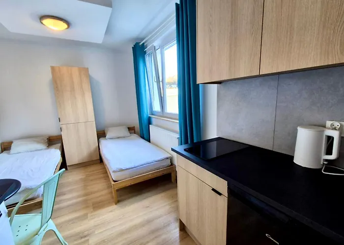 Leszczynki V * Gdynia